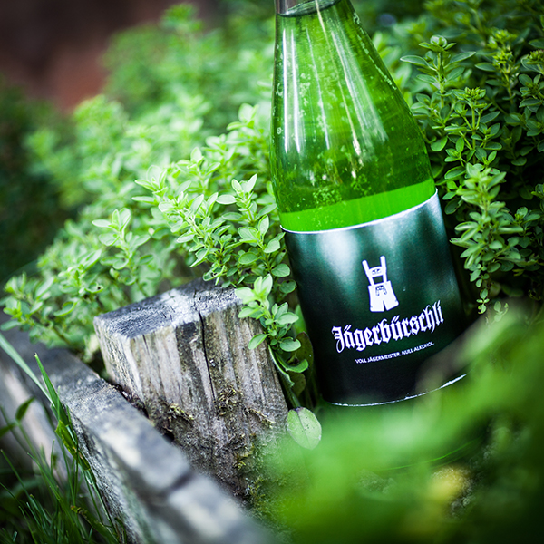 Kräuterlimo Jägerbürschli ()