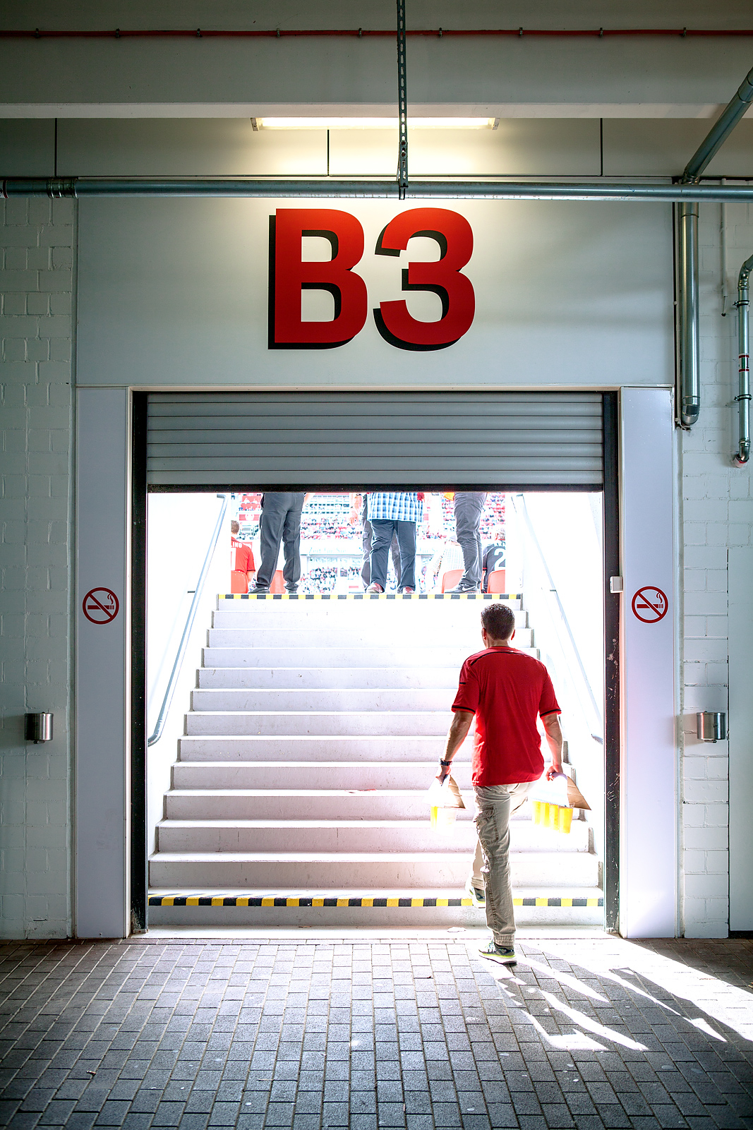 Das neue Orientierungssystem der BayArena (7)