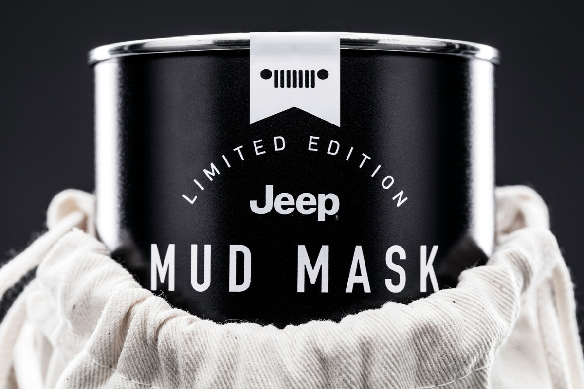 Jeep® Mud Mask (3)