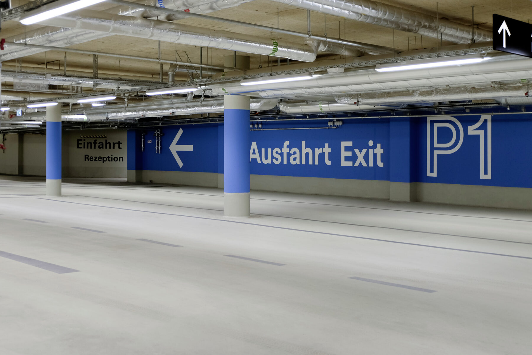 Congress Center Hamburg – Parkhaus Signaletik (2)