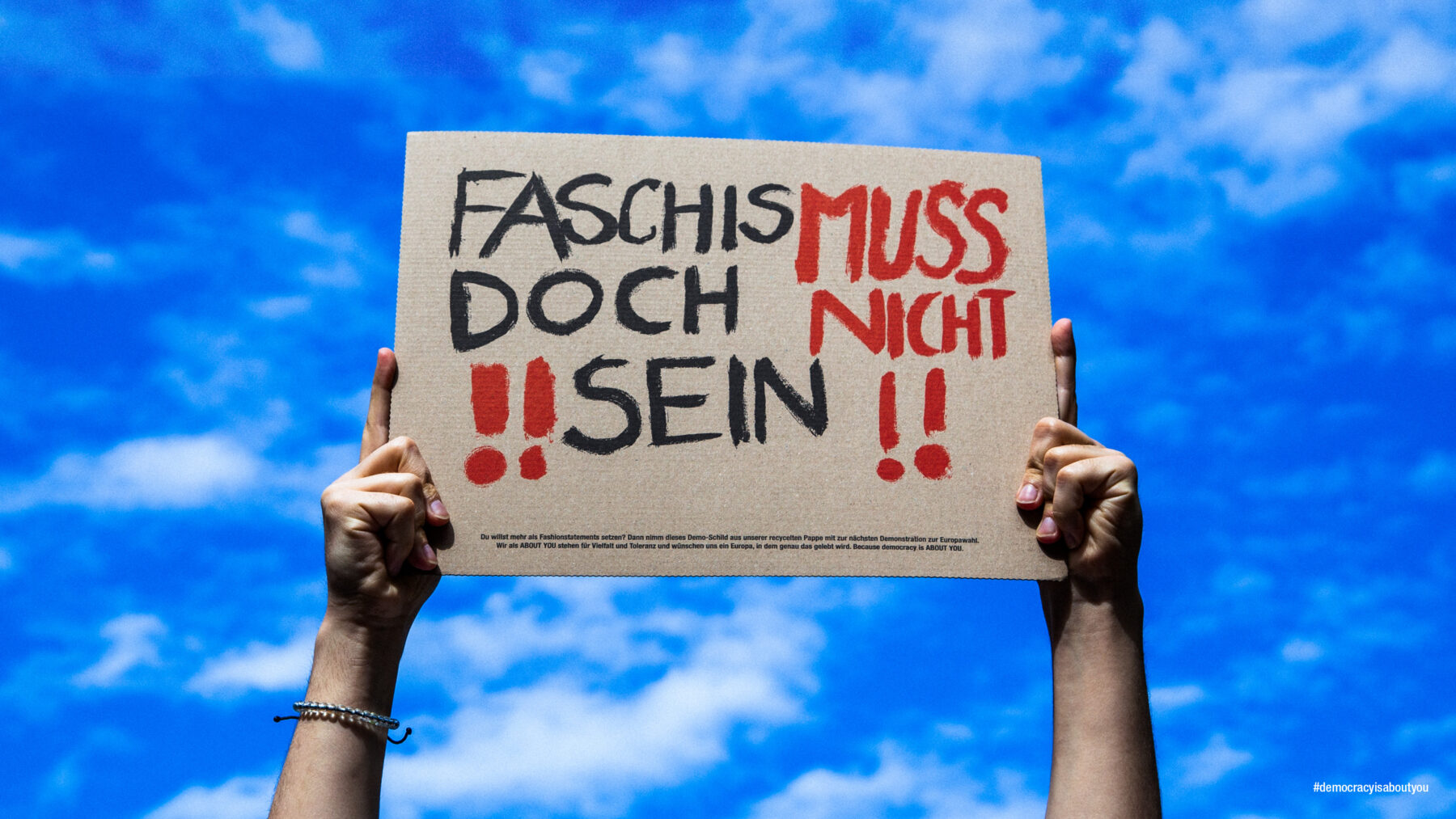 Democracy is About You: Fashion mit Engagement (1)